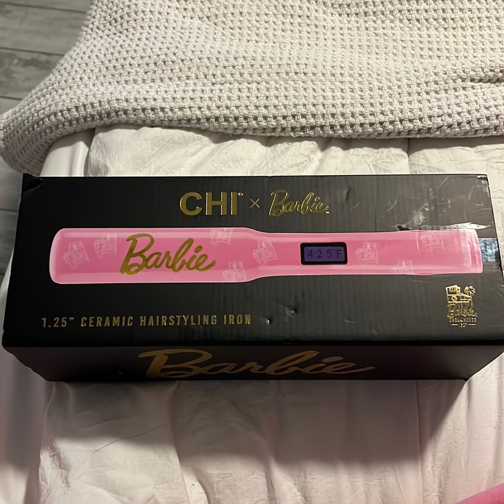 Chi x Barbie ceramic straightener RARE